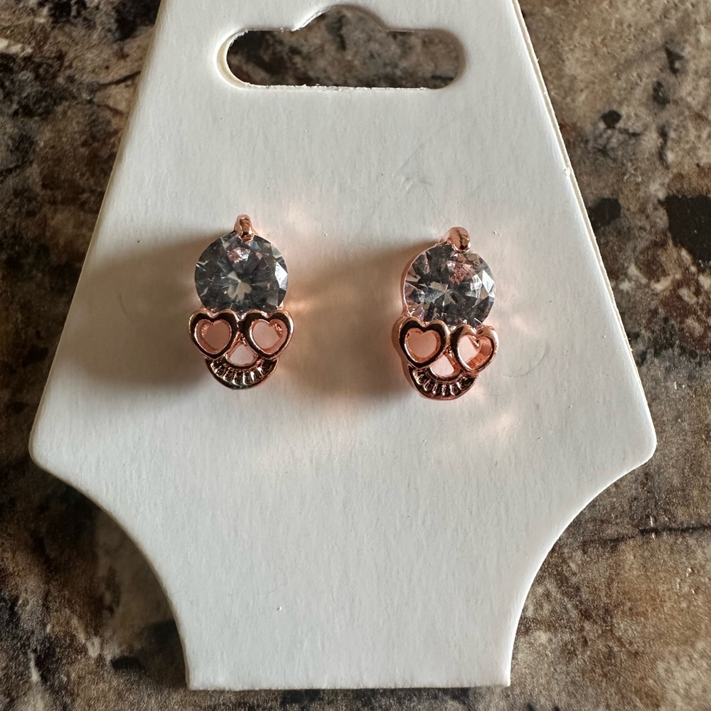 Betsey Johnson Rose Gold Skull Earrings Women's Size OS